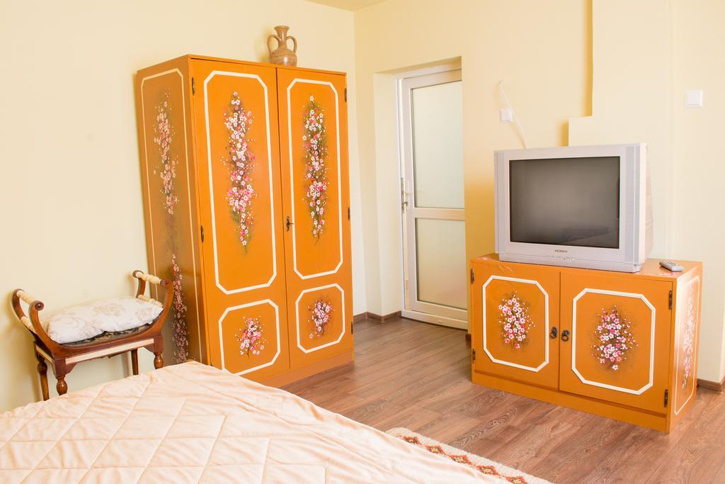 Вилла Casa Maya Хацег Номер фото